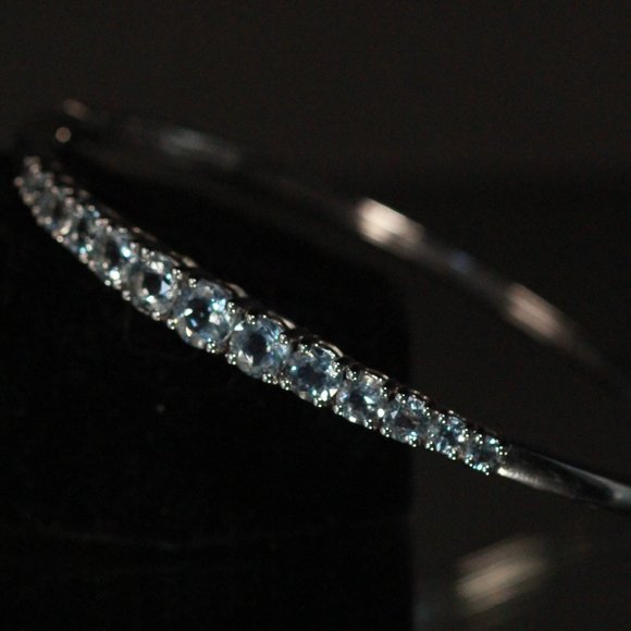 STERLING SILVER AQUAMARINE BANGLE BRACELET - Picture 4 of 7